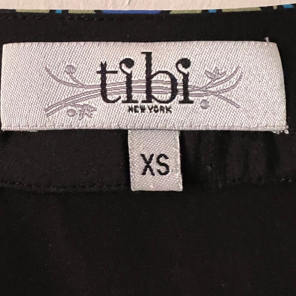 RARE Tibi Silk Kaftan Blouse Black w/ pink green blue Size XS ( fits like S M ) - Picture 3 of 5